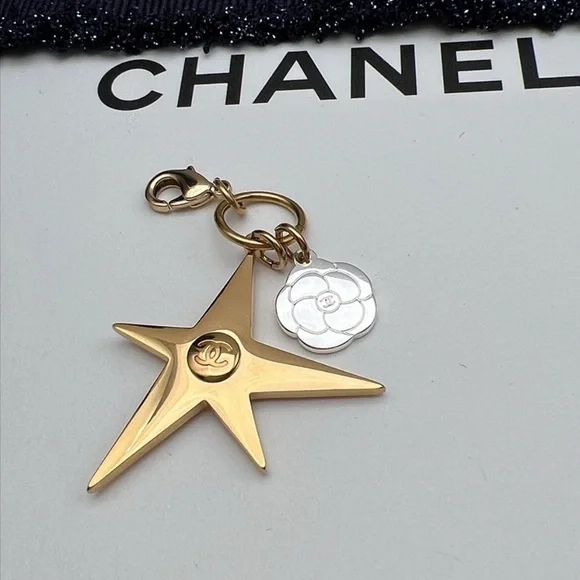 CHANEL Gold ⭐️ STAR AND CAMELIA Keychain CHARM PICK ONE 1️⃣ - Picture 14 of 15